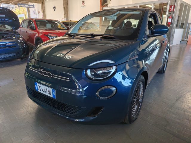 Fiat 500e Berlina 42 kWh Icon MY22 - foto 3 di 4