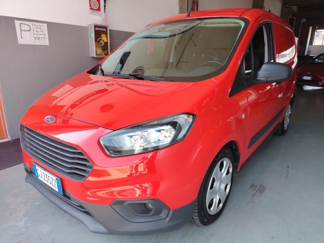Ford Transit Courier 1.5 TDCi 75CV Van Trend - foto 2 di 4