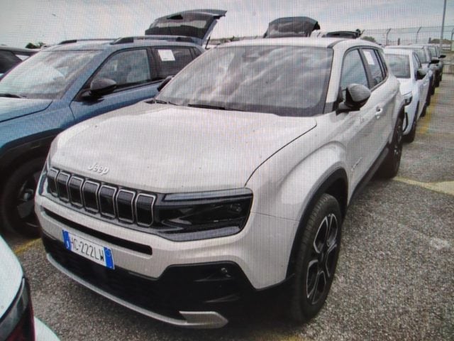 Jeep Avenger 1.2 Turbo 100 CV MHEV Summit MY26 - foto 3 di 4