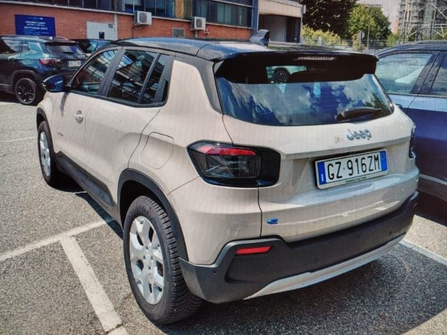 Jeep Avenger BEV Longitude - foto 4 di 4