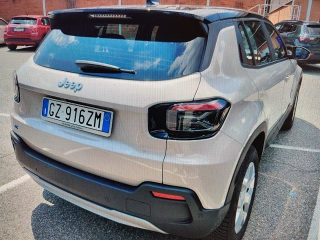 Jeep Avenger BEV Longitude - foto 3 di 4