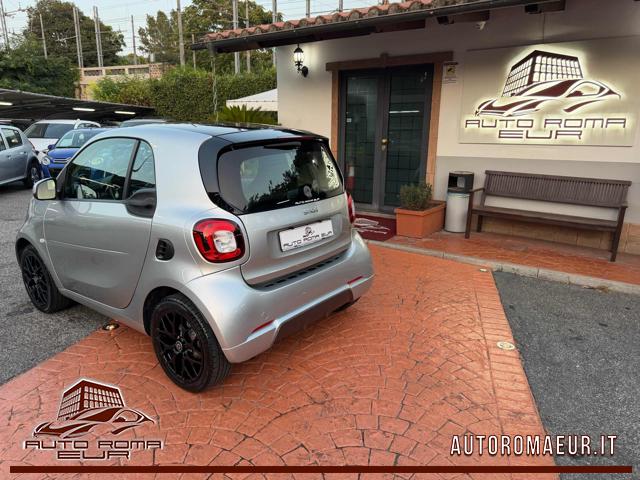 smart forTwo 1.0 twinamic Superpassion PREZZO REALE! ITALIANA! - foto 3 di 4