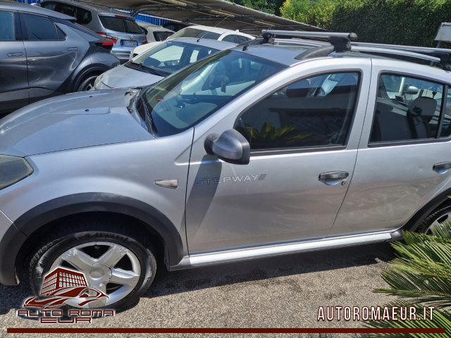 Dacia Sandero Stepway 1.5 dCi 70CV ADATTA A NEOPATENTATI!! - foto 2 di 4