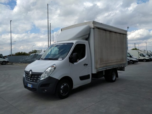 Renault Master 35 2.3 dCi 165CV PM Pianale Cabinato Bi-Turbo EVI, del 2018, 140.000 km, in vendita a Quinzano D Oglio (BS)