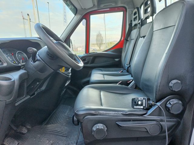 Iveco Daily DAILY 35C12 RIBALTABILE CASSETTA PORTA ATTREZZI, del 2020, 108.000 km, in vendita a Quinzano D Oglio (BS)