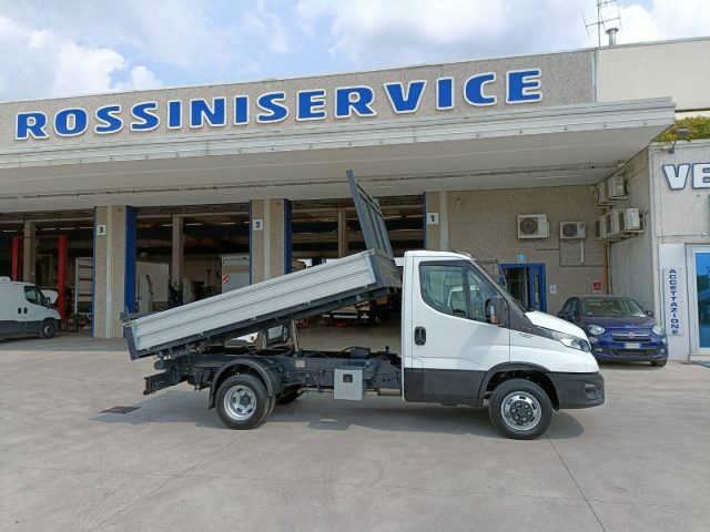 Iveco Daily 35C16 IVECO DAILY 35C MOD. 2025 RIBALTABILE TRILA - foto 2 di 4
