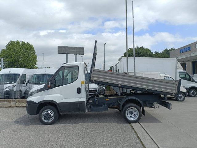 Iveco Daily IVECO DAILY 35C14 2.3 RIBALTABILE - foto 2 di 4