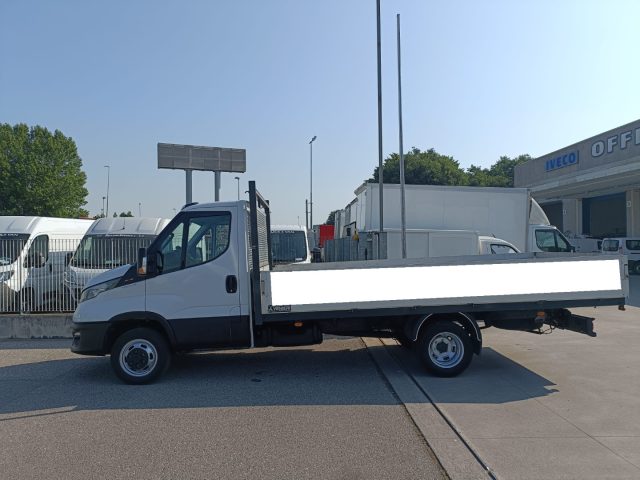 Iveco Daily DAILY 35C16 CASSONE FISSO L4500 3.0 CC - foto 2 di 4
