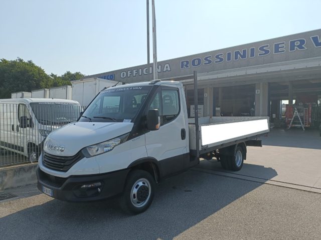 Iveco Daily DAILY 35C16 CASSONE FISSO L4500 3.0 CC - foto 3 di 4