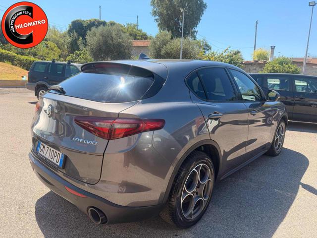 Alfa Romeo Stelvio 2.2 Turbodiesel 190 CV AT8 Q4 Sprint - foto 4 di 4