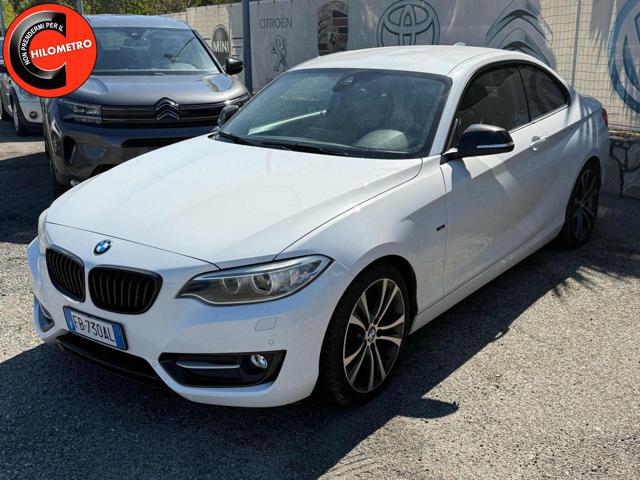 BMW 220 d Coupé Sport - foto 2 di 7