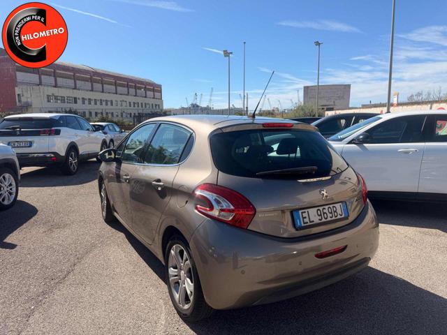 Peugeot 208 1° serie 1.2 VTi 82 CV 5 porte Allure - foto 4 di 4