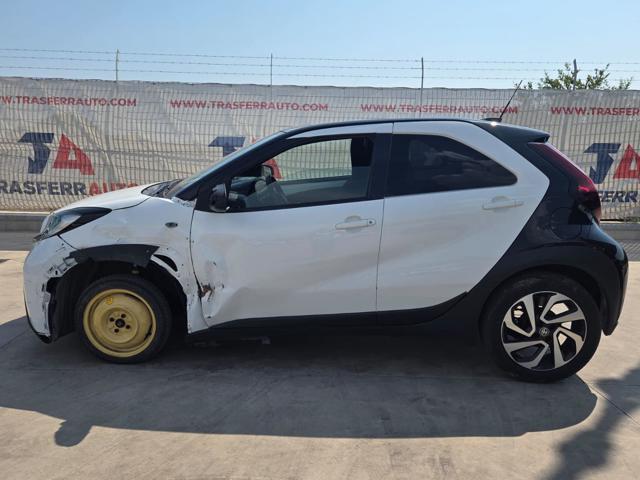 Toyota Aygo X 1.0 VVT-i 72 CV 5 porte Trend S-CVT - foto 2 di 4