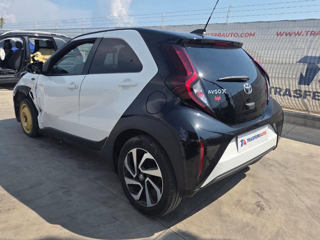 Toyota Aygo X 1.0 VVT-i 72 CV 5 porte Trend S-CVT - foto 3 di 4