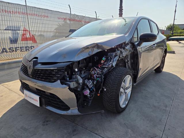 Renault Clio Blue dCi 100 CV 5 porte Evolution usato a TORRE DEL GRECO