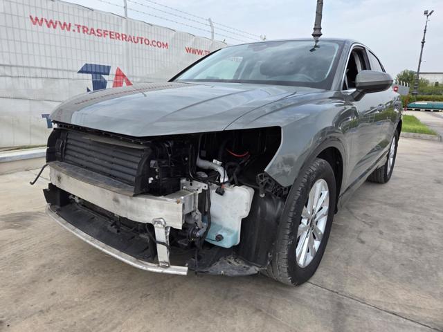 Audi Q3 SPB 35 TDI quattro S tronic Business Plus usato a TORRE DEL GRECO