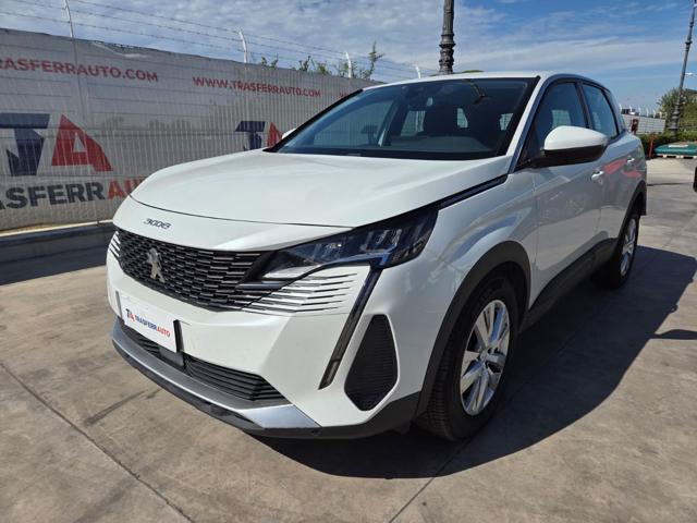 Peugeot 3008 BlueHDi 130 S&S Active Business, del 2021, 136.797 km, in vendita a Torre Del Greco (NA)