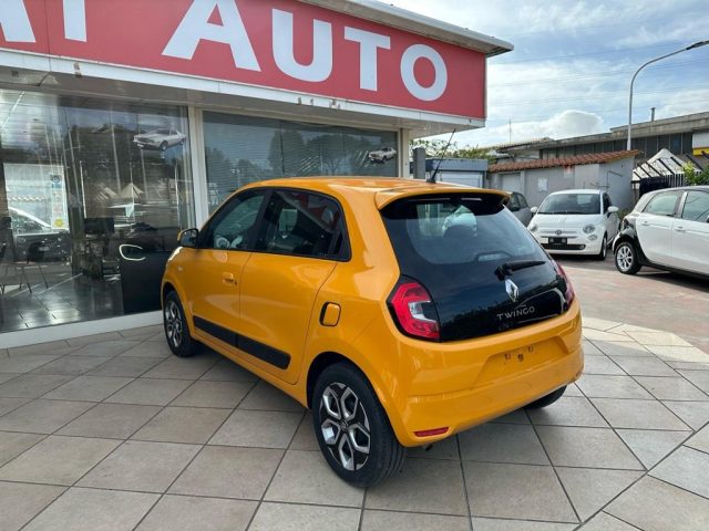 Renault Twingo LIMITED 1.0 69CV C-LED NEOPATENTATI CERCHI 15" - foto 3 di 4