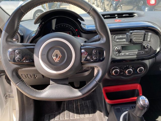 Renault Twingo LIMITED EXPERIENCE 1.0 69CV NEOPATENTATI usato a ROMA