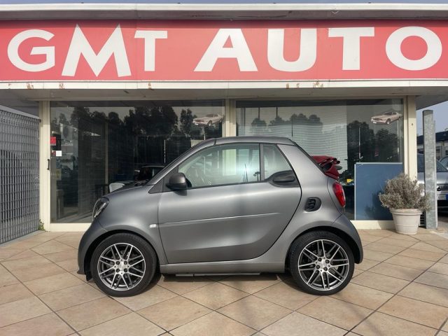 smart forTwo BRABUS CABRIO 109CV XCLUSIVE GRAY MATT NAVI LED - foto 2 di 18