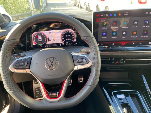 Volkswagen Golf GTI 8.5 2.0 265CV PANORAMA 19" IQ.LIGHT 3D H/K, del 2025, 29.000 km, in vendita a Roma (RM)