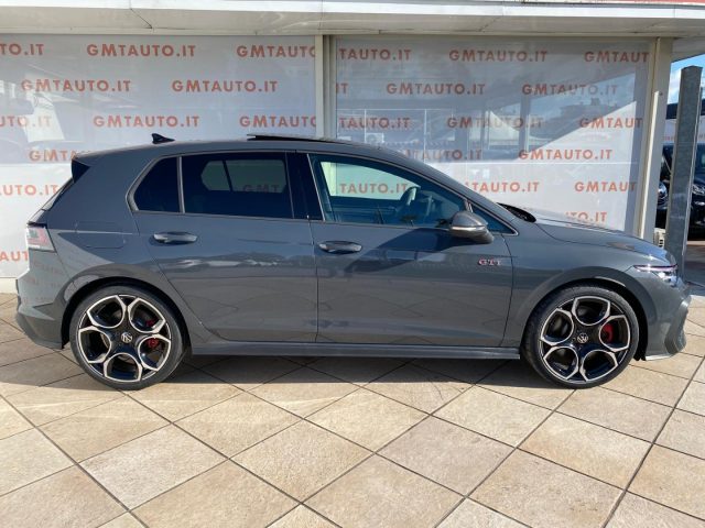 Volkswagen Golf GTI 8.5 2.0 265CV PANORAMA 19" IQ.LIGHT 3D H/K, del 2025, 29.000 km, in vendita a Roma (RM)