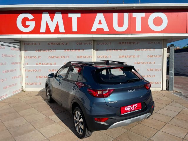 Kia Stonic 1.0 HYBRID FULL LED SENSORI RETROCAMERA CERCHI 16 - foto 3 di 4