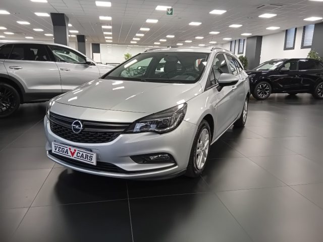 Opel Astra 1.6 CDTI EcoFLEX S&S Sports Tourer Elective usato a MIRANO