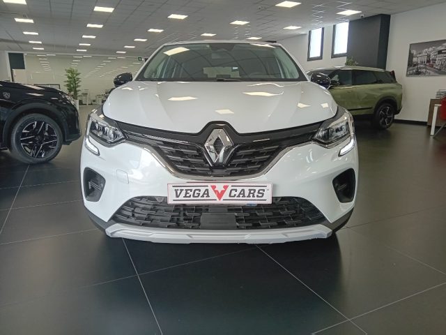 Renault Captur Full Hybrid E-Tech 145 CV Business - foto 2 di 4