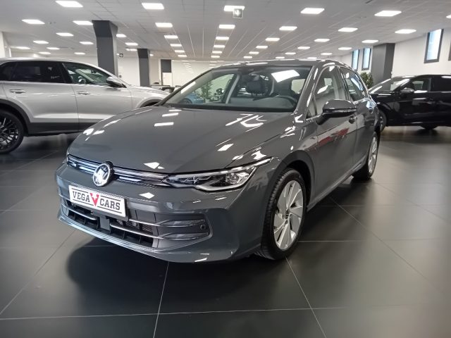 Volkswagen Golf 2.0 TDI 150 CV DSG SCR Style OFFERTA PROMO!!! usato a MIRANO