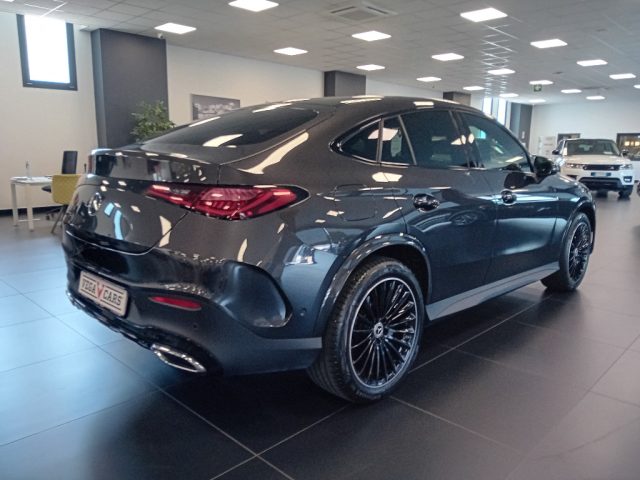 Mercedes-Benz GLC 220 d 4Matic Mild hybrid Coupé AMG Line Premium - foto 4 di 4