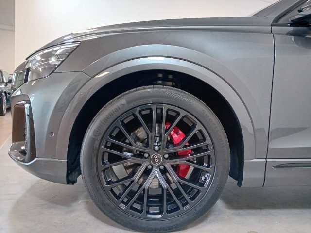 Audi Q8 SUV 50 TDI 286 CV quattro tiptronic S line edition - foto 4 di 4
