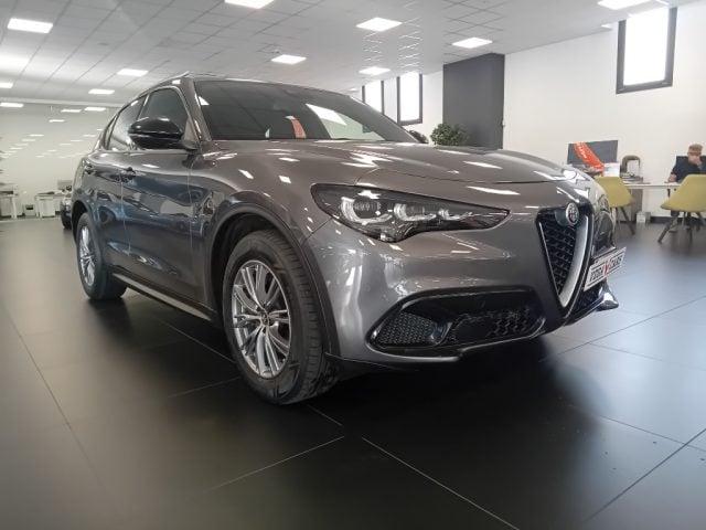 Alfa Romeo Stelvio 2.2 Turbodiesel 210 CV AT8 Q4 - foto 3 di 4