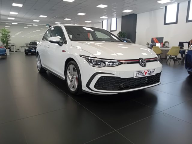 Volkswagen Golf 2.0 TSI DSG GTI - foto 3 di 4