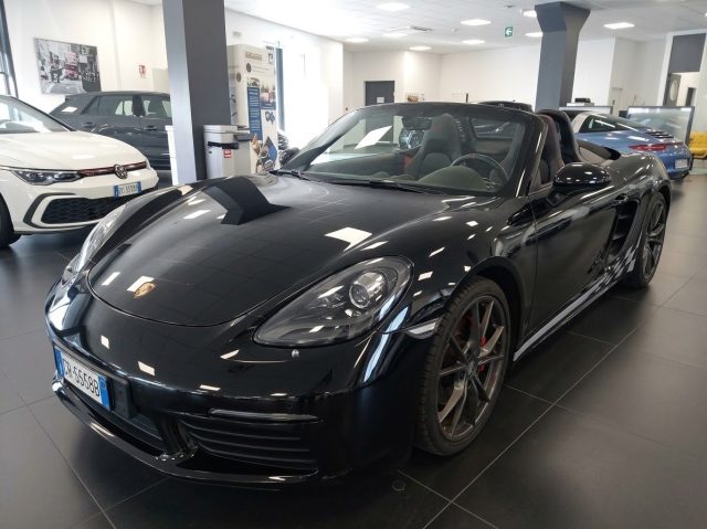 Porsche 718 Spyder 2 - foto 2 di 4