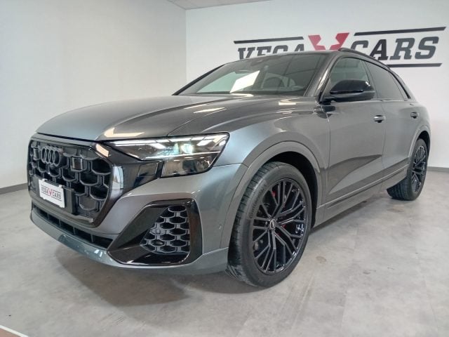 Audi Q8 SUV 50 TDI 286 CV quattro tiptronic S line edition, del 2024, 52.000 km, in vendita a Mirano (VE)