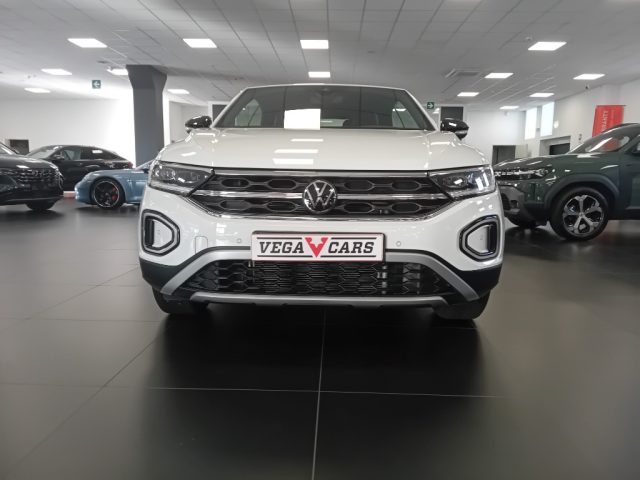 Volkswagen T-Roc Cabriolet 1.0 TSI Style - foto 2 di 4