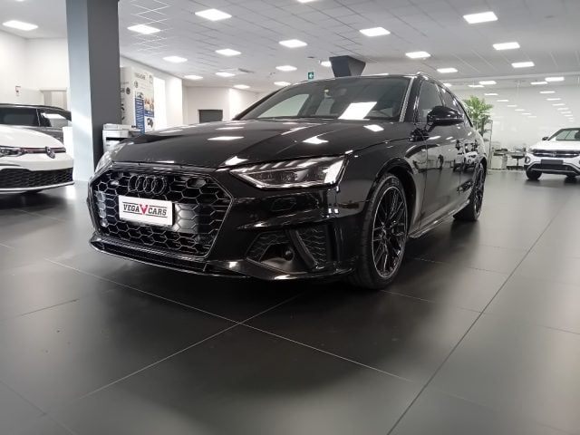 Audi A4 Avant 45 TDI quattro tiptronic S line edition, del 2020, 182.200 km, in vendita a Mirano (VE)
