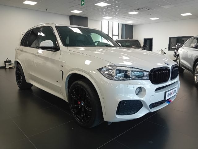BMW X5 xDrive25d M SPORT - foto 3 di 4