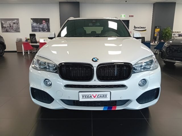 BMW X5 xDrive25d M SPORT - foto 2 di 4