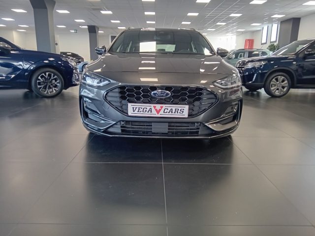 Ford Focus 1.0 EcoBoost Hybrid 125 CV 5p. ST-Line - foto 2 di 4