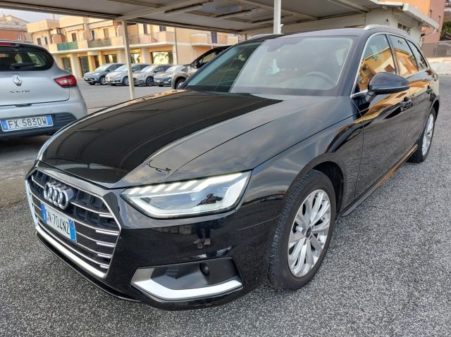 Audi A4 Avant 30 hybrid TDI/136 CV S tronic Bus. Adv. usato a TIVOLI