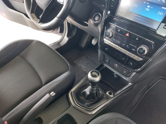 SsangYong Tivoli 1.6 diesel 2WD Exclusive Unipr� Fatturab. usato a TIVOLI