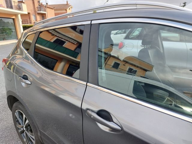 Nissan Qashqai 1.5 dCi Business Navig. km 147000 Tetto panorama usato a TIVOLI