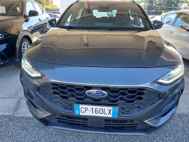Ford Focus 1.0 EcoBoost Hybrid 155 CV Powershift SW ST-line - foto 2 di 4