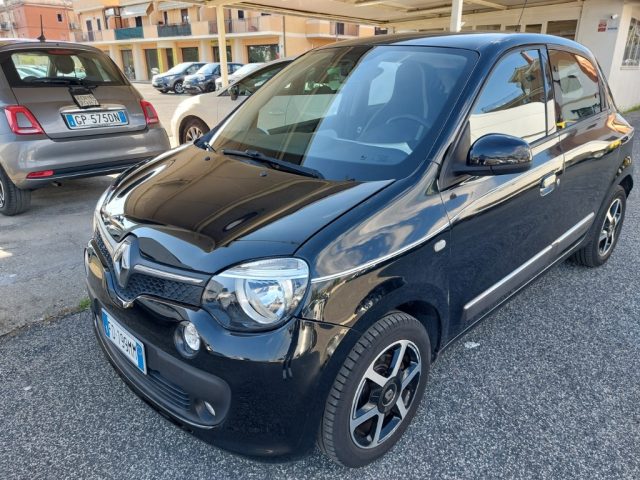 Renault Twingo SCe km 88000 Clima Sensori Cerchi lega Bluetooth usato a TIVOLI