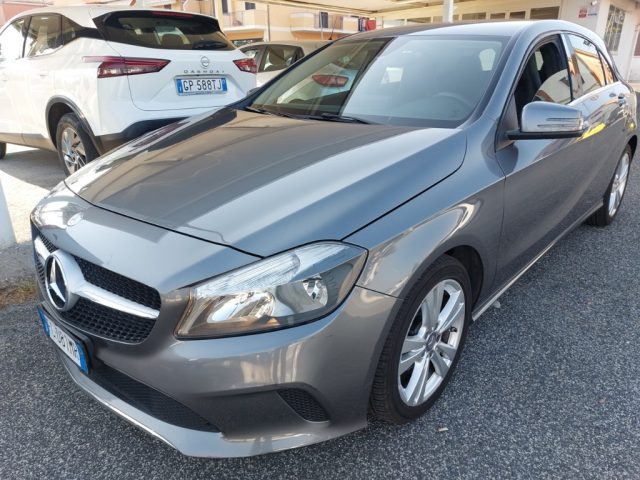 Mercedes-Benz A 180 d Sport km 116000 Navig Retrocam Euro 6 usato a TIVOLI