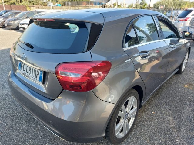 Mercedes-Benz A 180 d Sport km 116000 Navig Retrocam Euro 6 - foto 4 di 4