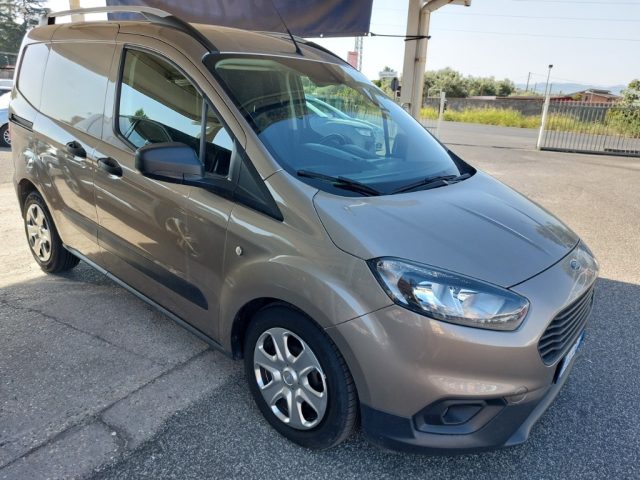 Ford Transit Courier 1.0 EcoBoost 100CV Van Titanium km 48000 - foto 2 di 4