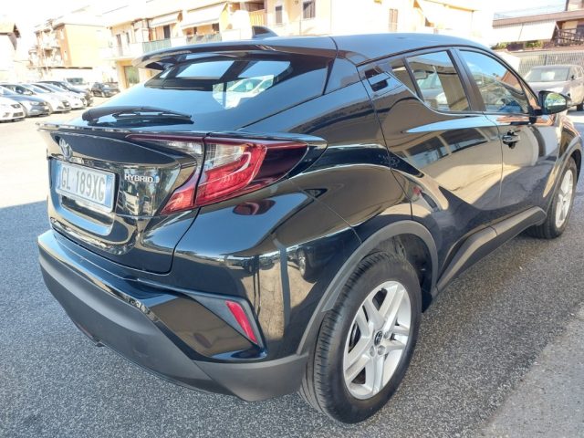 Toyota C-HR 1.8 Hybrid E-CVT Business Senza vincolo finanziam. - foto 4 di 4